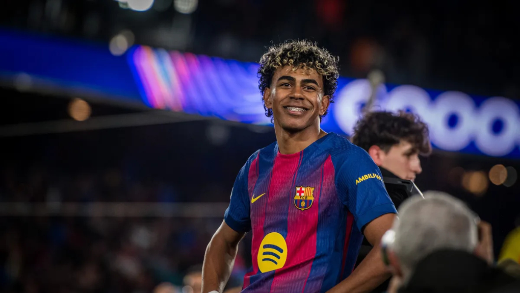 Kỷ nguyên mới: Yamal chính thức vượt mặt Mbappé.